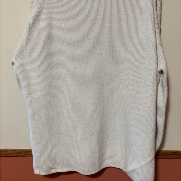lululemon athletica Cream Crew Neck Sweater - Picture 6 of 16